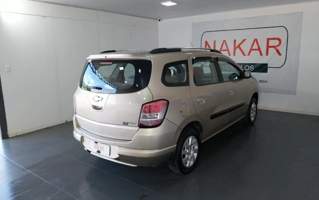 imagem-https://www.socarrao.com.br/sc-vehicle-images-prod/4394961/1792443108969-buzYUOODgs50BEtrHZAeXJGT7kKECykB.jpg