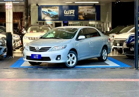 Toyota Corolla 2014 Prata — foto 1 de 3
