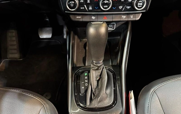 imagem-https://www.socarrao.com.br/sc-vehicle-images-prod/4395021/1792509758305-8586017_23_B_ed6136d02a.jpeg