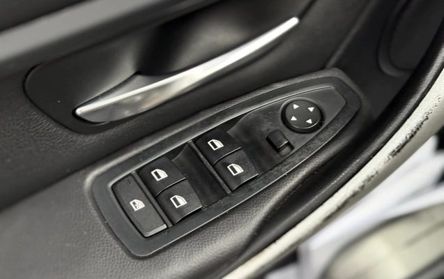 imagem-https://www.socarrao.com.br/sc-vehicle-images-prod/4395152/1792444184205-vehicle_image_1792444127_71a2b324cc6eaf537f44cc75826cc80f.jpeg