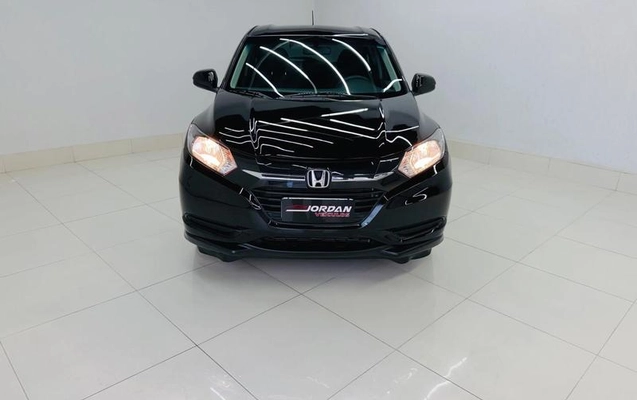 imagem-https://www.socarrao.com.br/sc-vehicle-images-prod/4395163/1792445561878-8586160_4_B_061b7f20a0.jpeg