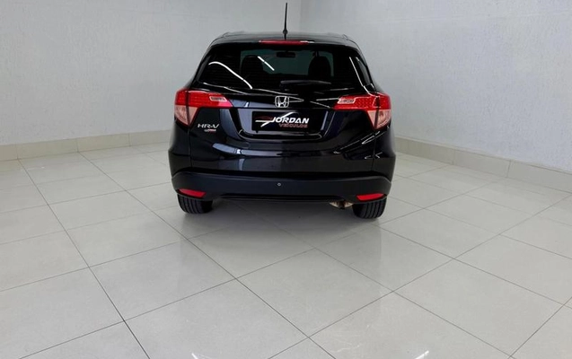 imagem-https://www.socarrao.com.br/sc-vehicle-images-prod/4395163/1792445561883-8586160_7_B_3d7293cb93.jpeg