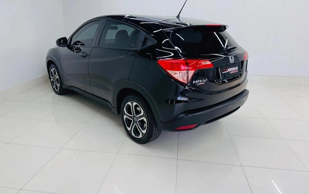 imagem-https://www.socarrao.com.br/sc-vehicle-images-prod/4395163/1792445561885-8586160_8_B_2a3573adb5.jpeg