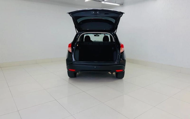 imagem-https://www.socarrao.com.br/sc-vehicle-images-prod/4395163/1792445561888-8586160_10_B_dbe019ada3.jpeg