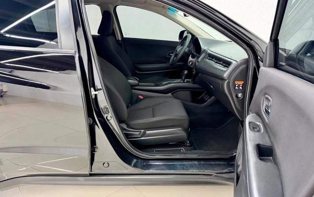imagem-https://www.socarrao.com.br/sc-vehicle-images-prod/4395163/1792445561900-8586160_18_B_5f4a38ba4e.jpeg