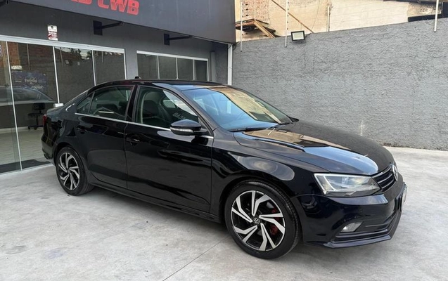 imagem-https://www.socarrao.com.br/sc-vehicle-images-prod/4395166/1792508382292-8585047_9_B_092becbd62.jpeg
