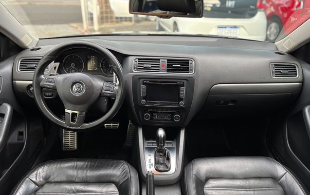 imagem-https://www.socarrao.com.br/sc-vehicle-images-prod/4395187/1792444614495-gb-999dd87.jpeg