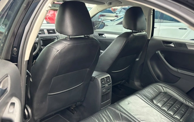 imagem-https://www.socarrao.com.br/sc-vehicle-images-prod/4395187/1792444614500-gb-e526498.jpeg