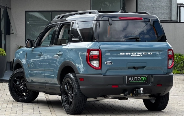 imagem-https://www.socarrao.com.br/sc-vehicle-images-prod/4395210/1792444730351-7_023030.jpg