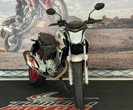 Honda CB 250 TWISTER/FLEXONE 2021 Cinza — foto 1 de 3