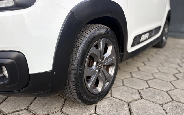 imagem-https://www.socarrao.com.br/sc-vehicle-images-prod/4395327/1792445447155-1_061855.jpg
