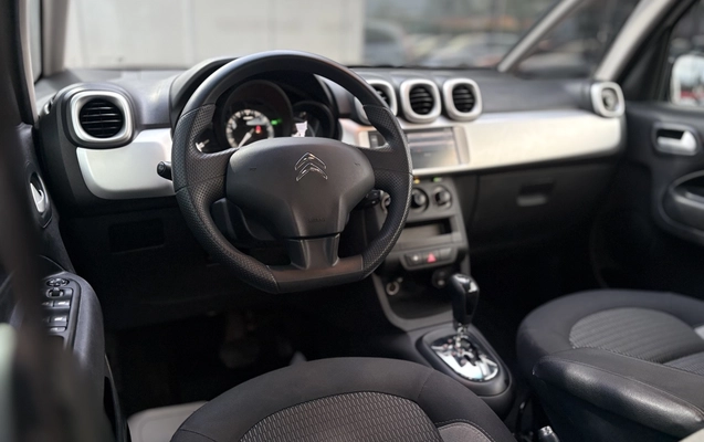 imagem-https://www.socarrao.com.br/sc-vehicle-images-prod/4395327/1792445447178-1_061952.jpg