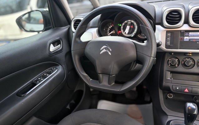 imagem-https://www.socarrao.com.br/sc-vehicle-images-prod/4395327/1792445447183-1_062001.jpg