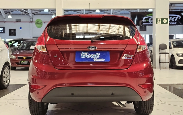 imagem-https://www.socarrao.com.br/sc-vehicle-images-prod/4395377/1792445661481-1_053939.jpg