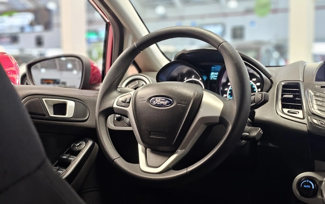 imagem-https://www.socarrao.com.br/sc-vehicle-images-prod/4395377/1792445661490-1_053949.jpg