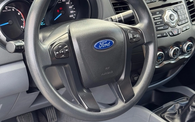 imagem-https://www.socarrao.com.br/sc-vehicle-images-prod/4395429/1792446050708-654a0d19357c40d29f801e331271a71f_1792445299817.jpg