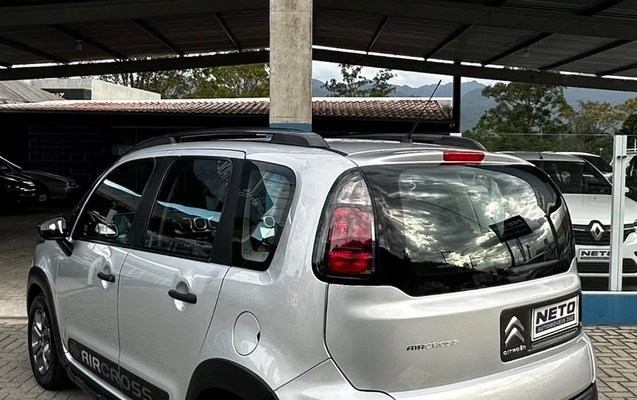 imagem-https://www.socarrao.com.br/sc-vehicle-images-prod/4395430/1792522802127-gb-7bc739f.jpeg