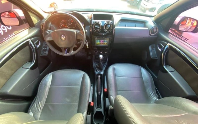 imagem-https://www.socarrao.com.br/sc-vehicle-images-prod/4395445/1792446151320-8575150_12_B_afe4d899f1.jpeg