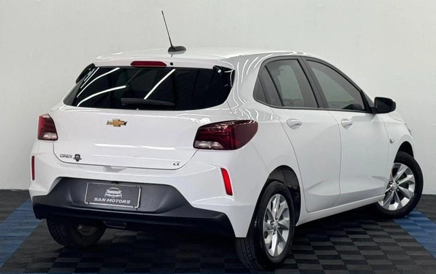 imagem-https://www.socarrao.com.br/sc-vehicle-images-prod/4395469/1792618097334-8585969_1_B_5d976f23e6.jpeg