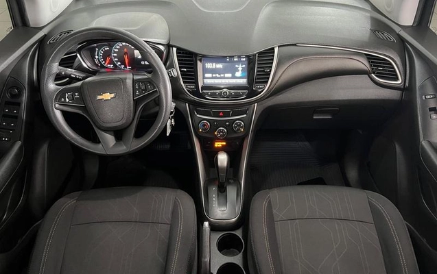 imagem-https://www.socarrao.com.br/sc-vehicle-images-prod/4395470/1792690631218-8577123_8_B_b8d24ae322.jpeg