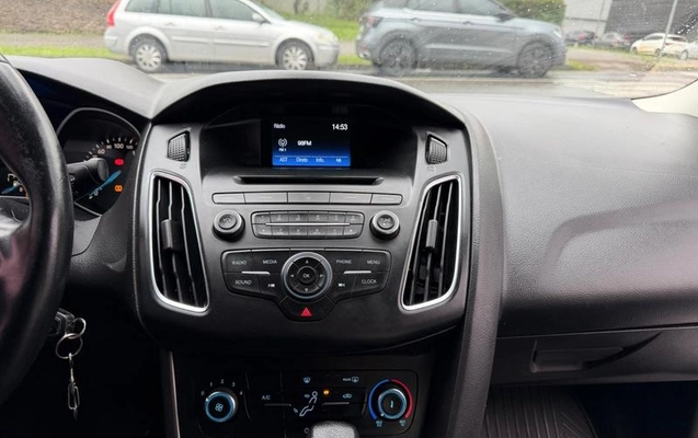 imagem-https://www.socarrao.com.br/sc-vehicle-images-prod/4395942/1792451448665-8547453_15_B_22fbdc6f1c.jpeg