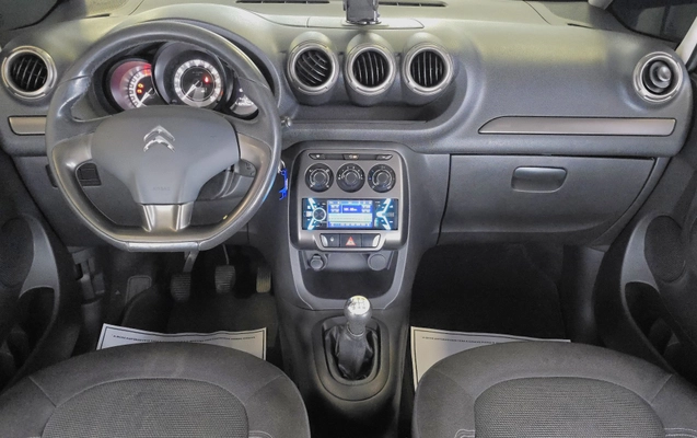 imagem-https://www.socarrao.com.br/sc-vehicle-images-prod/4396265/1792455291888-2c41a1d1b0444b3eba29a60e21f6e4b2_1790706957830.jpg