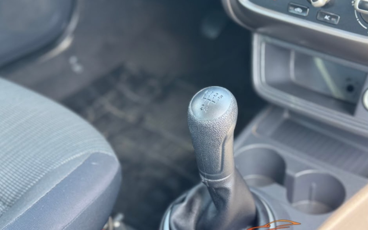 imagem-https://www.socarrao.com.br/sc-vehicle-images-prod/4396540/1792495230175-MTQuanBlZw.jpeg