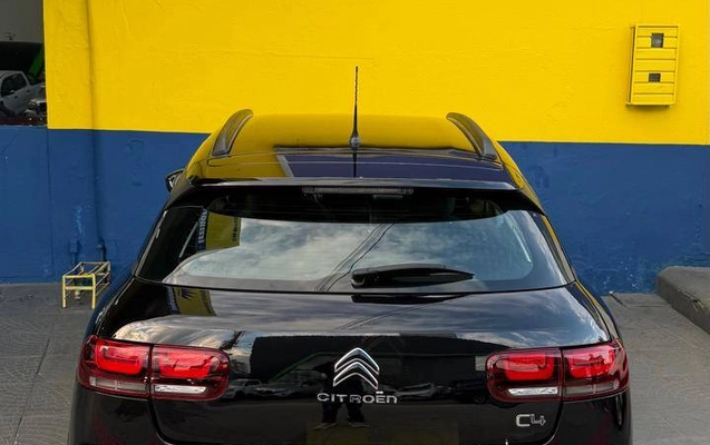 imagem-https://www.socarrao.com.br/sc-vehicle-images-prod/4396543/1792458242479-5dc1cff79fb24824a2acbead96345bd0_1792457525764.jpg