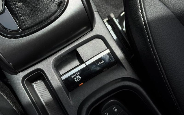imagem-https://www.socarrao.com.br/sc-vehicle-images-prod/4397041/1792463626150-8580489_16_B_49b862ac66.jpeg