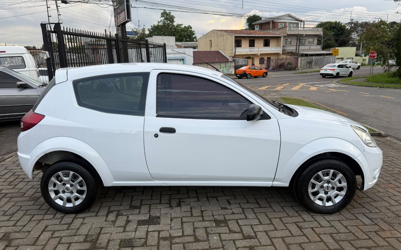 imagem-https://www.socarrao.com.br/sc-vehicle-images-prod/4397104/1792464215918-V2hhdHNBcHAgSW1hZ2UgMjAyNi0xMC0xOSBhdCAwOS4wMC4yNi5qcGVn.jpeg