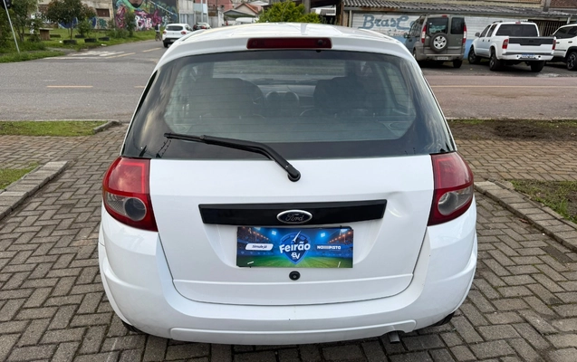 imagem-https://www.socarrao.com.br/sc-vehicle-images-prod/4397104/1792464216038-V2hhdHNBcHAgSW1hZ2UgMjAyNi0xMC0xOSBhdCAwOS4wMC40MS5qcGVn.jpeg