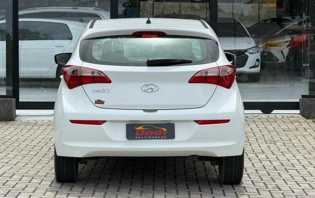 imagem-https://www.socarrao.com.br/sc-vehicle-images-prod/4397121/1792464464685-8569462_0_B_574feb384a.jpeg