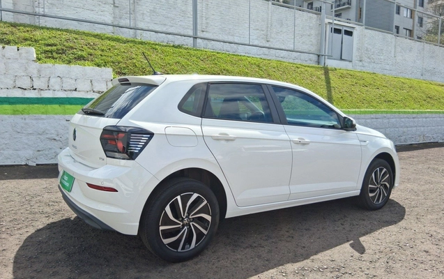 imagem-https://www.socarrao.com.br/sc-vehicle-images-prod/4398441/1792470628158-1_055723.jpg