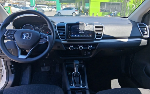 imagem-https://www.socarrao.com.br/sc-vehicle-images-prod/4399391/1792473453034-2_123350.jpg