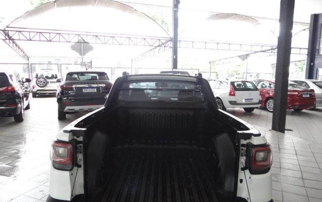 imagem-https://www.socarrao.com.br/sc-vehicle-images-prod/43997/1769988800141-7113139OR_1765632100_22_350.jpg