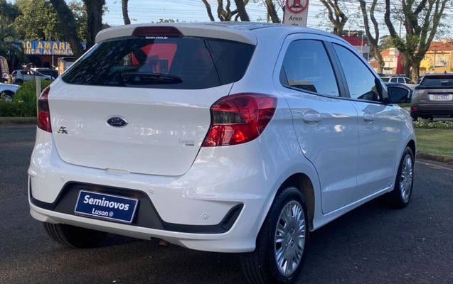 imagem-https://www.socarrao.com.br/sc-vehicle-images-prod/4399961/1792494917892-integration-api-zjyJMBgcvIRoMfGXTngLJiz7PeRfrCVI.jpg