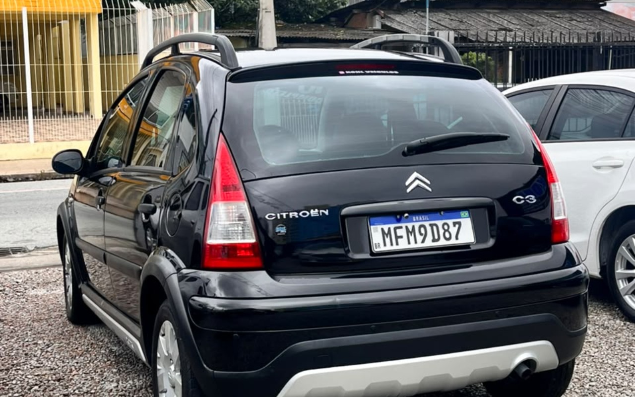 imagem-https://www.socarrao.com.br/sc-vehicle-images-prod/4399970/1792496047247-V2hhdHNBcHAgSW1hZ2UgMjAyNi0xMC0xNiBhdCAxMy41My40MiAoMikuanBlZw.jpeg