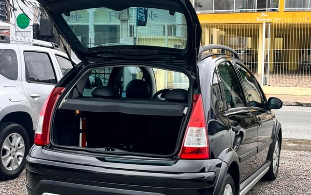 imagem-https://www.socarrao.com.br/sc-vehicle-images-prod/4399970/1792496047434-V2hhdHNBcHAgSW1hZ2UgMjAyNi0xMC0xNiBhdCAxMy41My40My5qcGVn.jpeg
