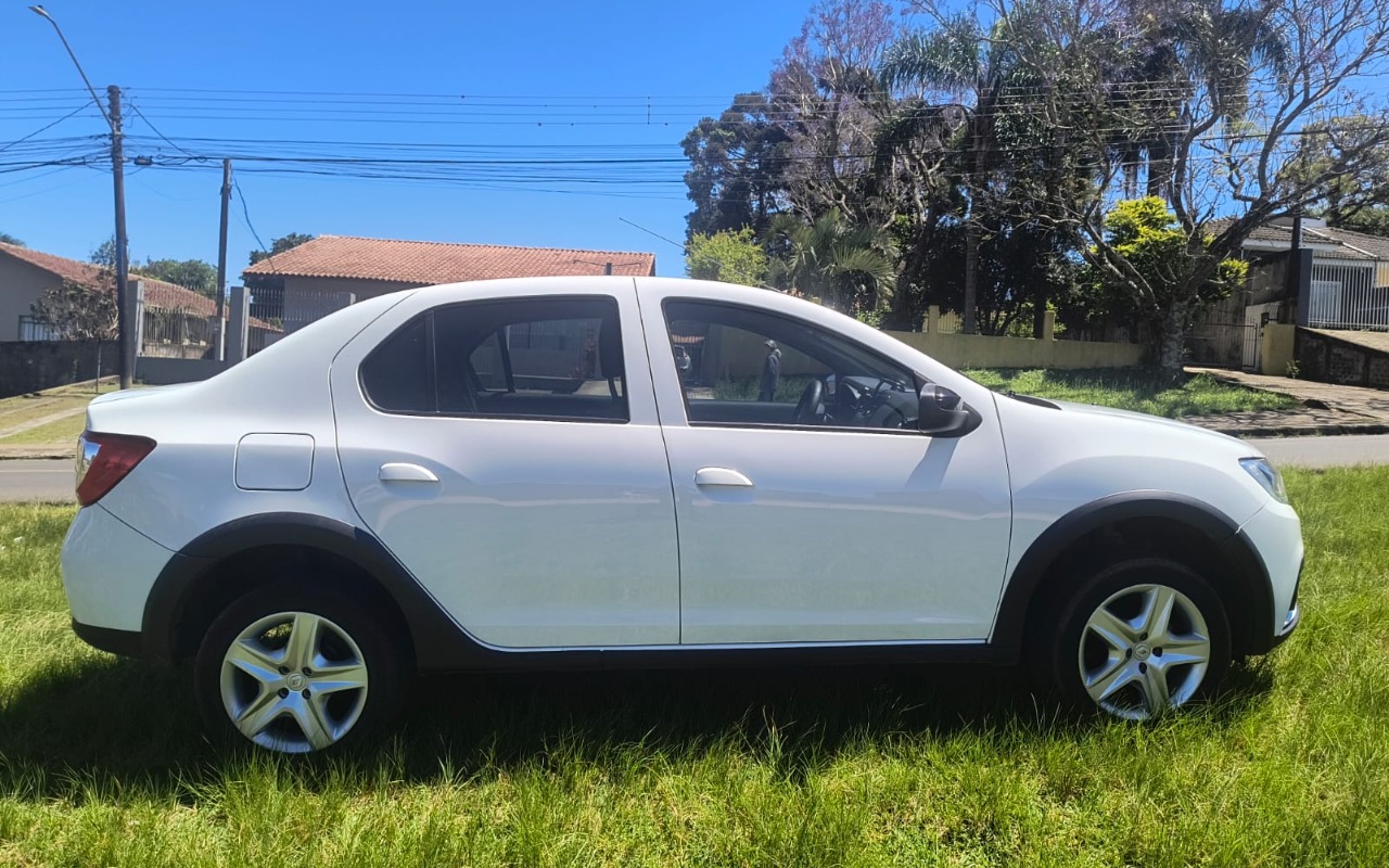 imagem-https://www.socarrao.com.br/sc-vehicle-images-prod/4399972/1792496704719-V2hhdHNBcHAgSW1hZ2UgMjAyNi0xMC0yMCBhdCAwOC4yMS4zOSAoNCkuanBlZw.jpeg