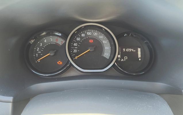 imagem-https://www.socarrao.com.br/sc-vehicle-images-prod/4399972/1792496705326-V2hhdHNBcHAgSW1hZ2UgMjAyNi0xMC0yMCBhdCAwOC4yMS4zNyAoMSkuanBlZw.jpeg