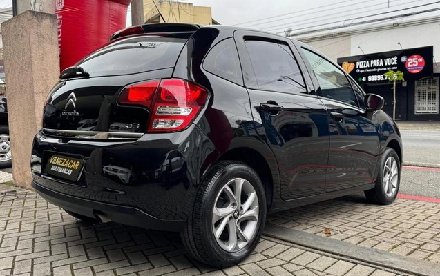 imagem-https://www.socarrao.com.br/sc-vehicle-images-prod/4399974/1792670609337-8576001_18_B_ece899ea90.jpeg