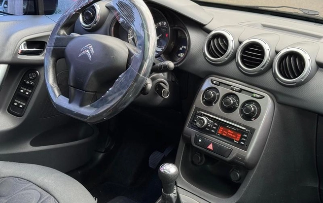 imagem-https://www.socarrao.com.br/sc-vehicle-images-prod/4399974/1792670609345-8576001_0_B_ef59ceccf1.jpeg