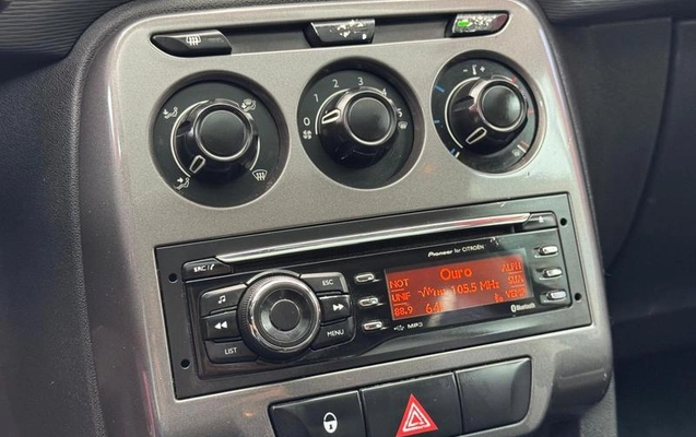 imagem-https://www.socarrao.com.br/sc-vehicle-images-prod/4399974/1792670609351-8576001_8_B_b81380973f.jpeg