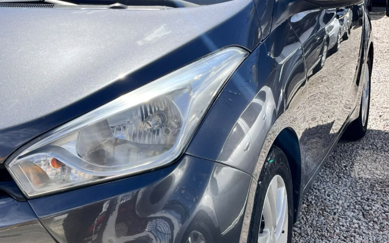 imagem-https://www.socarrao.com.br/sc-vehicle-images-prod/4399976/1792496354484-V2hhdHNBcHAgSW1hZ2UgMjAyNi0xMC0xOSBhdCAxNC41MC4zNCAoMikuanBlZw.jpeg