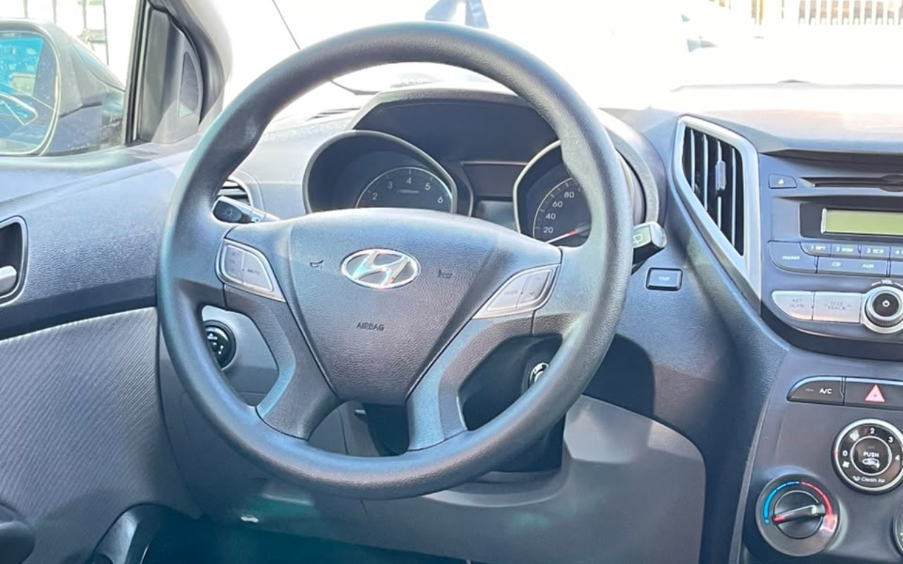 imagem-https://www.socarrao.com.br/sc-vehicle-images-prod/4399976/1792496354828-V2hhdHNBcHAgSW1hZ2UgMjAyNi0xMC0xOSBhdCAxNC41MC4zNiAoMykuanBlZw.jpeg