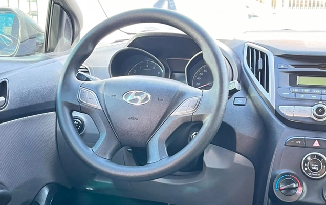 imagem-https://www.socarrao.com.br/sc-vehicle-images-prod/4399976/1792496354828-V2hhdHNBcHAgSW1hZ2UgMjAyNi0xMC0xOSBhdCAxNC41MC4zNiAoMykuanBlZw.jpeg