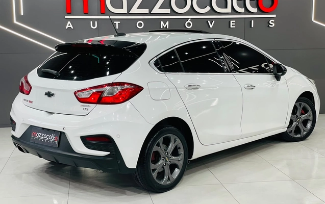 imagem-https://www.socarrao.com.br/sc-vehicle-images-prod/4399979/1792496575715-003_ff88d9cb8ed8edbad55d4aae619af7e5.jpg