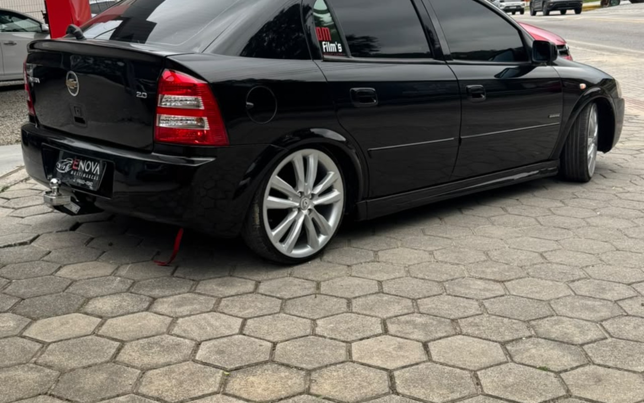 imagem-https://www.socarrao.com.br/sc-vehicle-images-prod/4399991/1792497362625-SU1HLTIwMjYxMDIwLVdBMDAxOC5qcGc.jpg