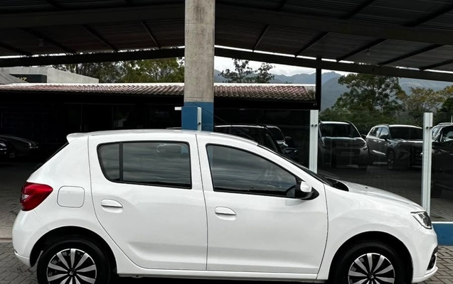 imagem-https://www.socarrao.com.br/sc-vehicle-images-prod/4399992/1792497428569-gb-ff0bade.jpeg