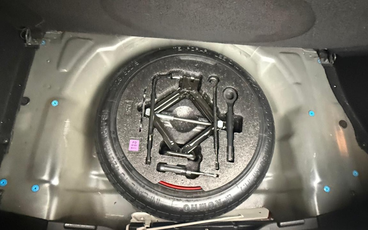 imagem-https://www.socarrao.com.br/sc-vehicle-images-prod/4400027/1792498542787-V2hhdHNBcHAgSW1hZ2UgMjAyNi0xMC0xNSBhdCAxNS4xNi4yMSAoMikuanBlZw.jpeg